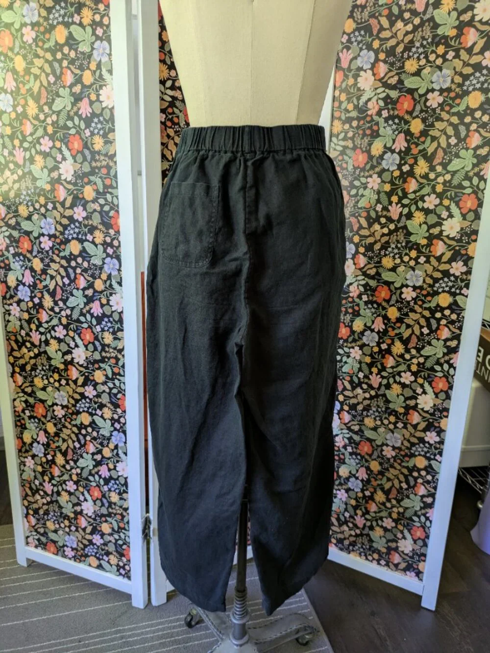 Quince Black Linen Pants, Size M